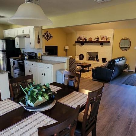 The Cozy Corner House At Haltom City Texas エクステリア 写真