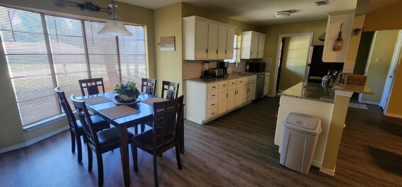The Cozy Corner House At Haltom City Texas エクステリア 写真