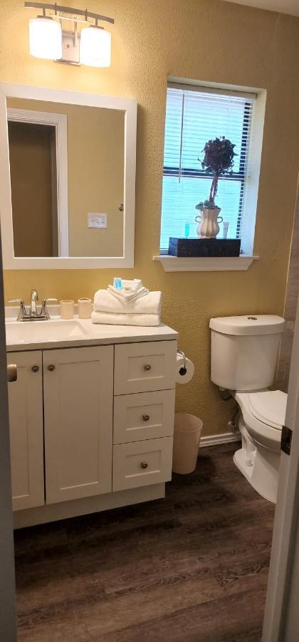 The Cozy Corner House At Haltom City Texas エクステリア 写真